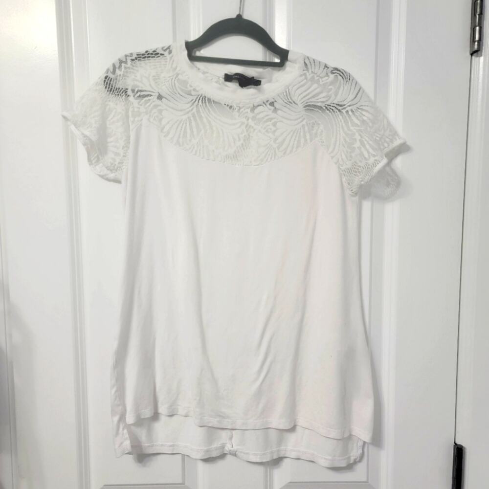 BCBG Max Azria Lace Top White Tee Shirt Size Small